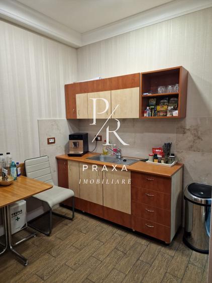 Spatiu comercial de vanzare 105 mp zona Ultracentral!