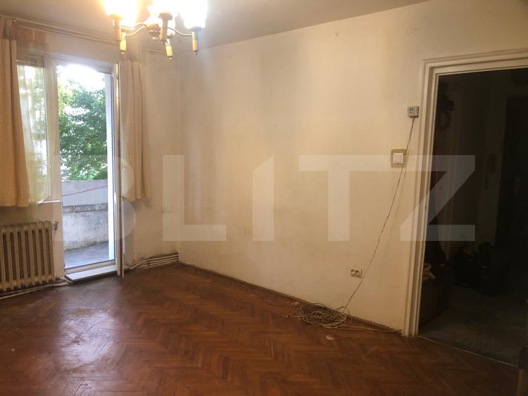 Apartament de vanzare , 50 mp , cu balcon , zona Solidaritatii