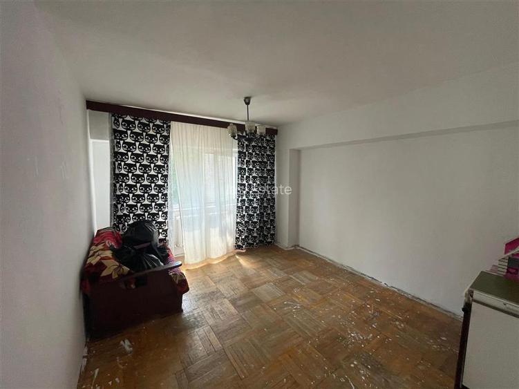 Apartament 3 camere, etaj 1, zonă liniștită – Nicolina - 6