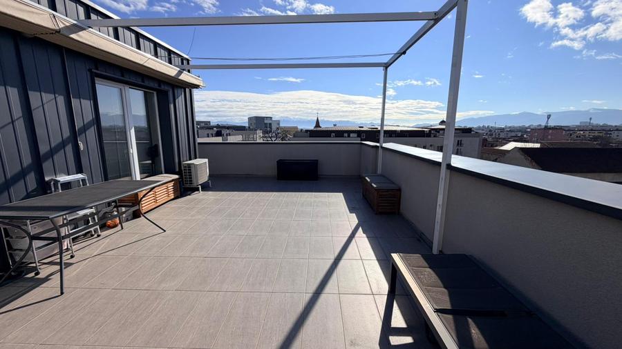 Penthause 3 camere si terasa 52 mp in Sibiu zona Centrala