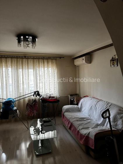 Apartament cu 3 camere , str. Bozieni - 3
