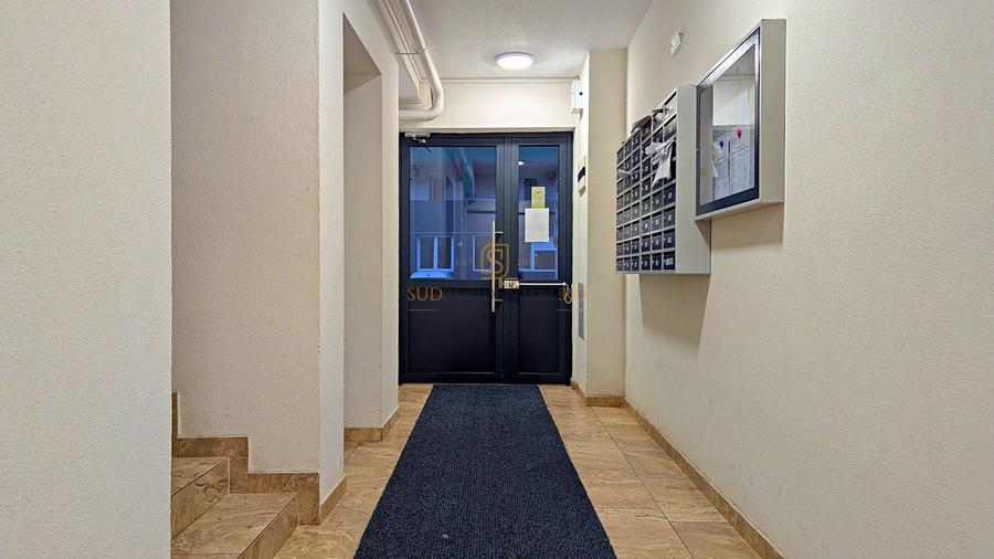 Metrou Berceni , 2 camere + curte, decomandat, comision 0%