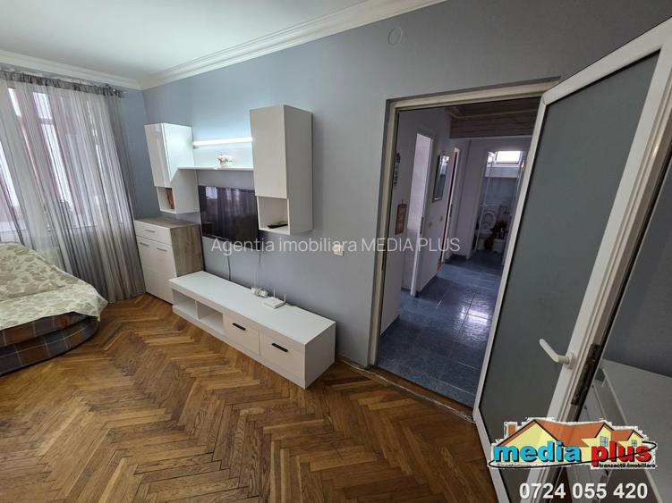 Apartament 2 camere decomandat de închiriat, etaj 9, zona Palatul de Justiție – - 4