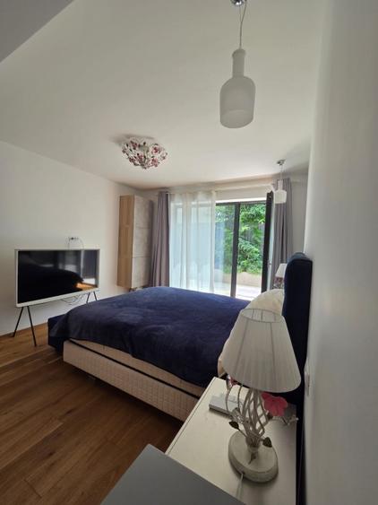Superb 4 camere mobilat cu terasa si gradina, Jolie Ville, Padurea Baneasa
