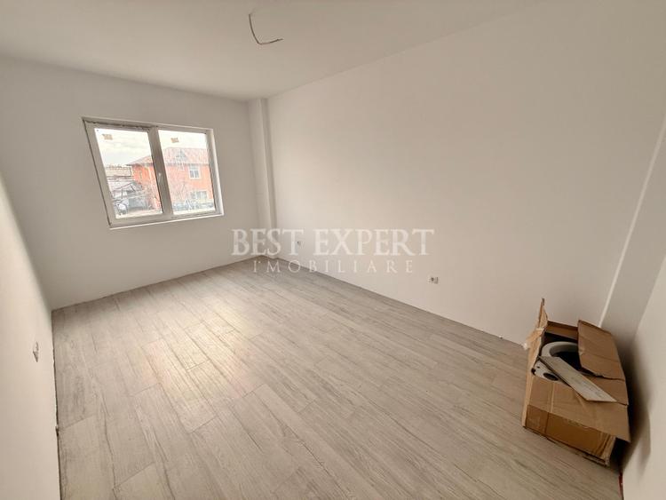 Apartament 2 Camere | Încălzire în Pardoseală | Baie cu Geam | Parcare inclusa