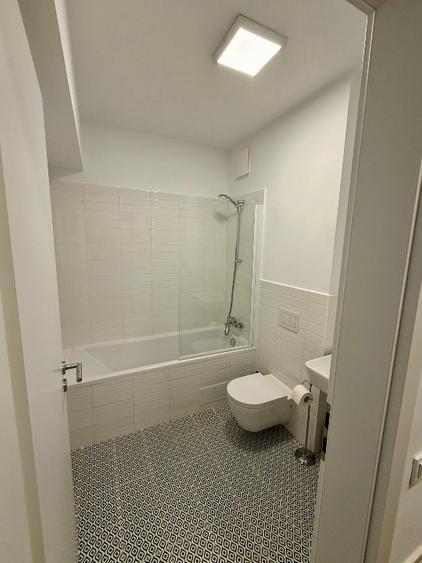 Vand apartament tip studio in complexul Aviatiei Park