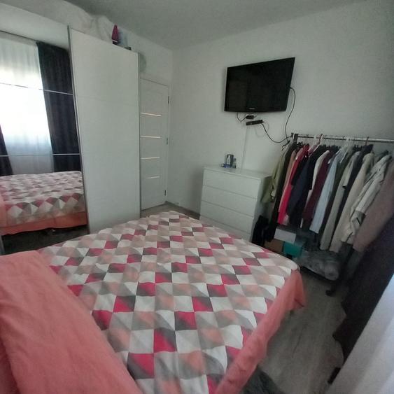 Apartament 2 camere semi, 39 mp, zona Craiovita - Scoala 30