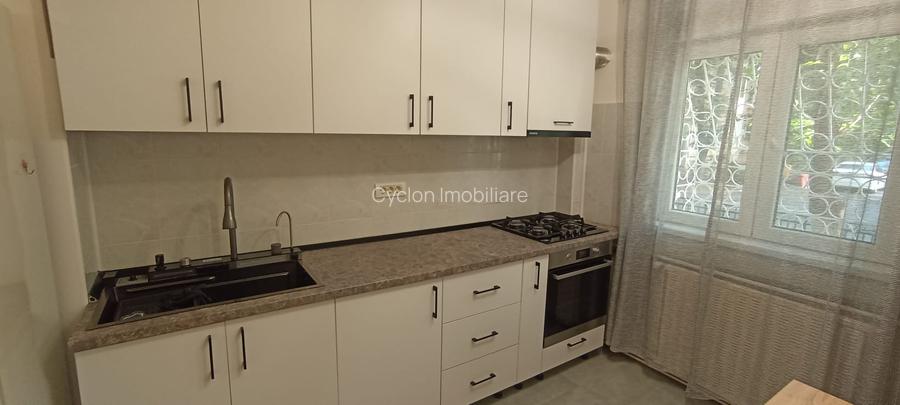 Apartament cu 3 cam cf 1 dec, mobilat si utilat, P/8 -Rahova-Pecineaga sector 5 - 9