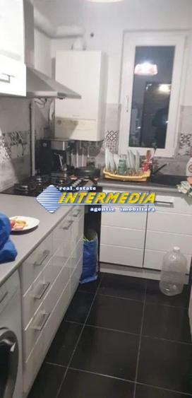 Apartament 3 camere decomandat finisat de vanzare Alba Iulia Cetate