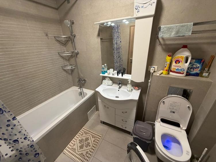 AP. 2 CAMERE- REGNUM RESIDENCE, PARCARE, BUCATARIE INCHISA, CENTRALA