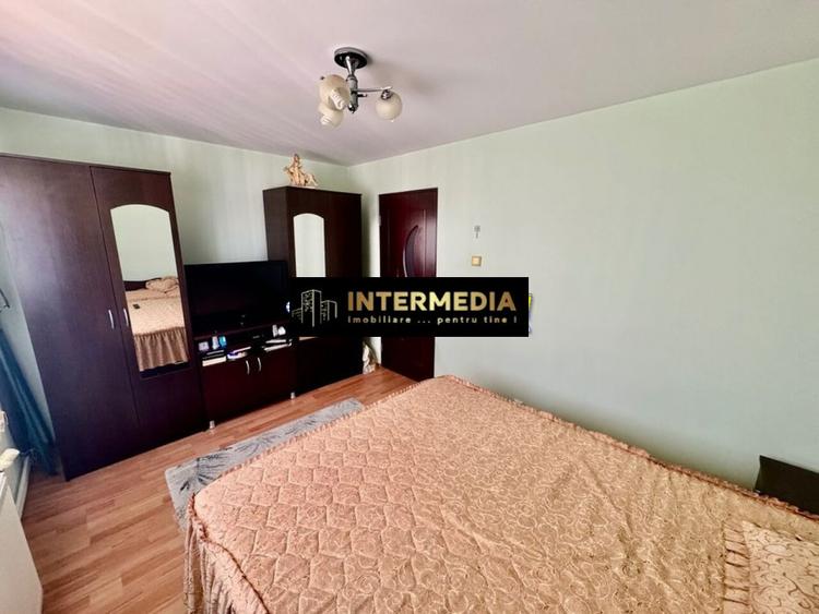 Apartament cu 2 camere de vanzare in Alba Iulia Cetate Piata mobilat si utilat