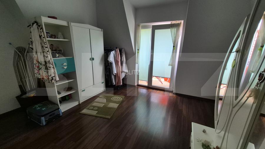 Casa cu 6 camere de vanzare, 245,70 mp, teren 525 mp, zona Bulevardului Closca - 14
