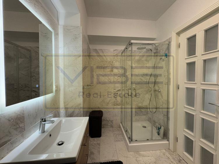 Apartament 2 camere + posibilitate 2 locuri parcare Copou - Royal Town