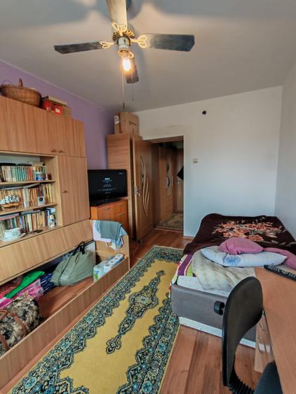 Apartament 2 camere, 49 mp, zona Săsar