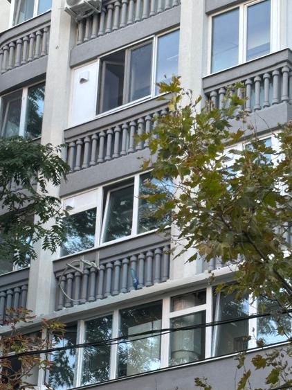 DECEBAL,locatie exceptionala in inima capitalei,monolit,stradal,parcare subteran