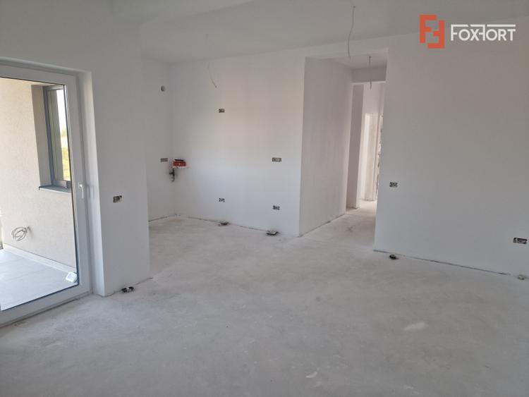 Apartament cu 3 camere in Bucovat