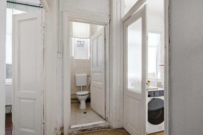 Bulevard Tomis cladire in zona ultracentrala cu potential de investitie