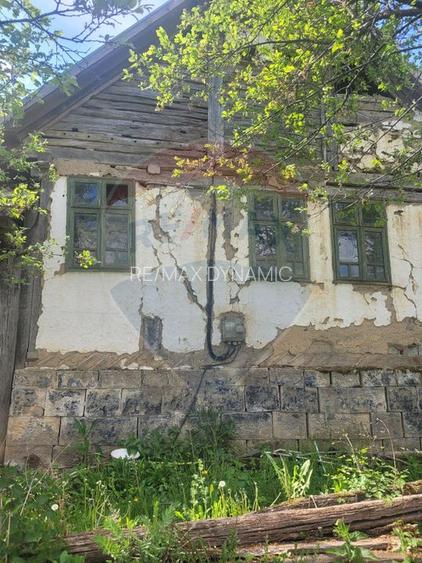 Casă batraneasca Laz comuna Dezna,teren 2800 mp teren - 6