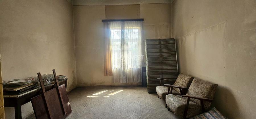 Casa de vanzare – Zona Centru, Strada Garii – 65.000€ - 8