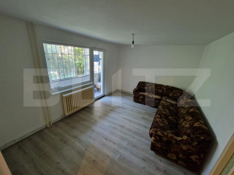 Apartament 3 camere, 65 mp, decomandat, 2 bai, zona Primăverii, Manastur