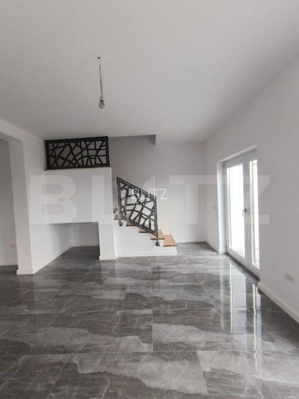Duplex despartit, 4 camere, 120 mp utili, finisat, Ghiroda