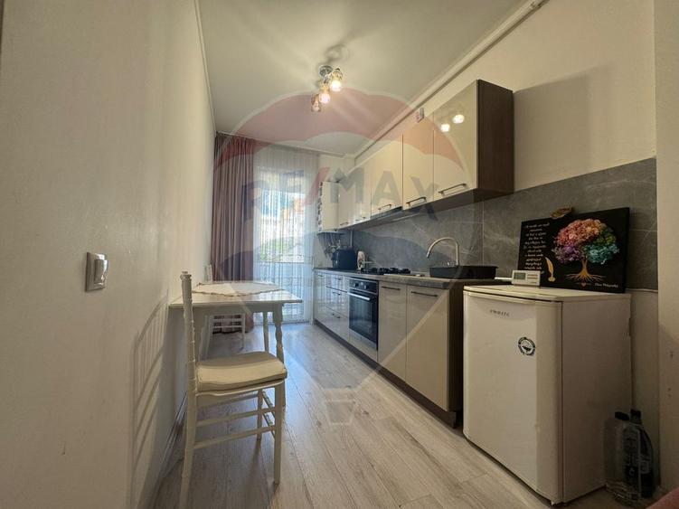 De inchiriat apartament la 3 minute de Centru Vechi!