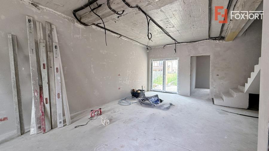 Comision 0% Duplex de vAnzare 4 camere cu toate utilitatile Mosnita