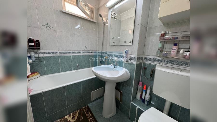 FARA COMISION! Apartament 2 camere, decomandat, zona HOTEL ROYAL - 4