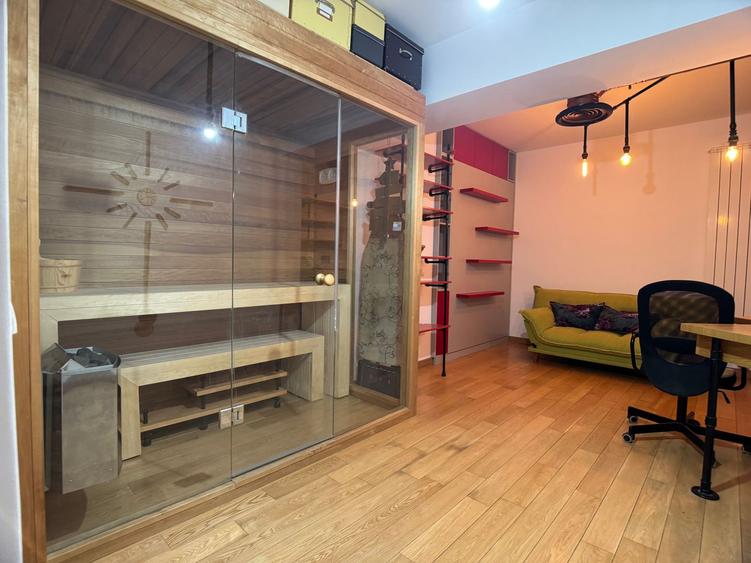 Apartament cu 2 saune.