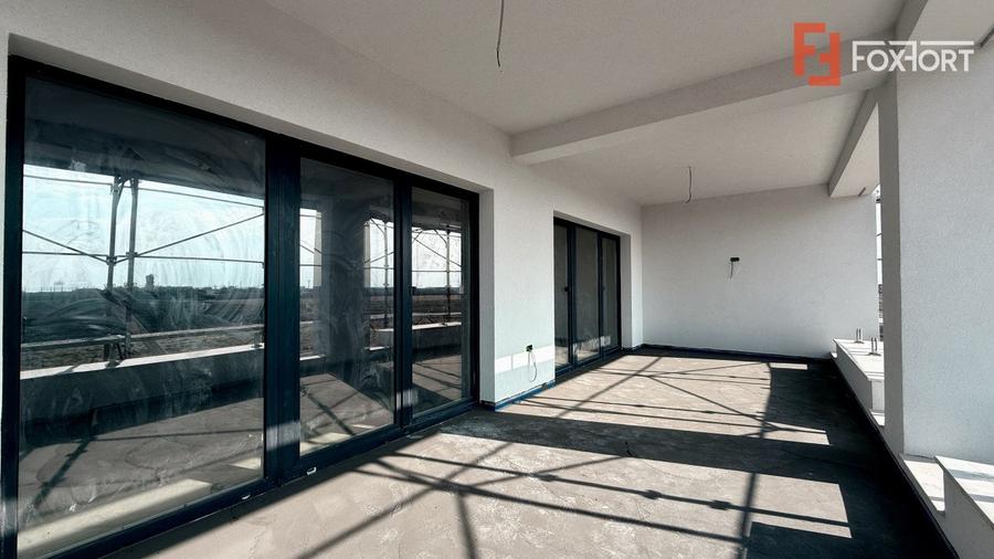 COMISION 0% Apartament cu 3 camere si terasa de 25 mp, etaj 1 - Torontalului