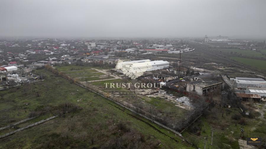 Teren 28.788m + Hale industriale + Sediu Firma