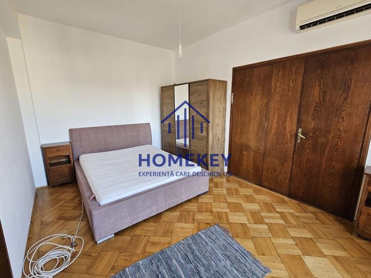 Apartament 2 camere de inchiriat zona Unirii cu centrala
