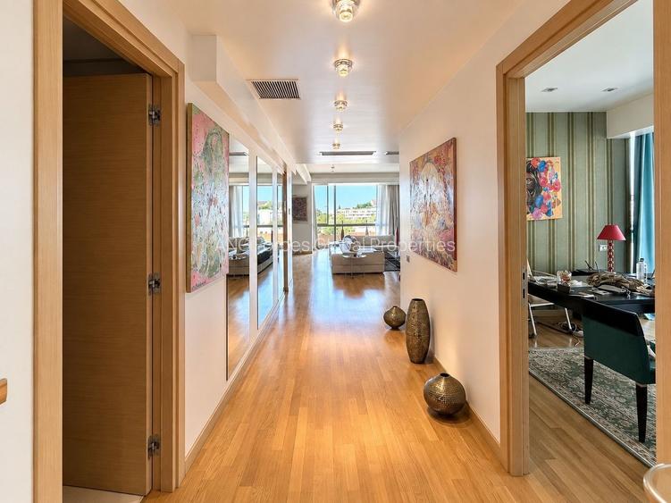PENTHOUSE IN HERASTRAU — O RESEDINTA CARE TINE PASUL CU VIATA TA - 12