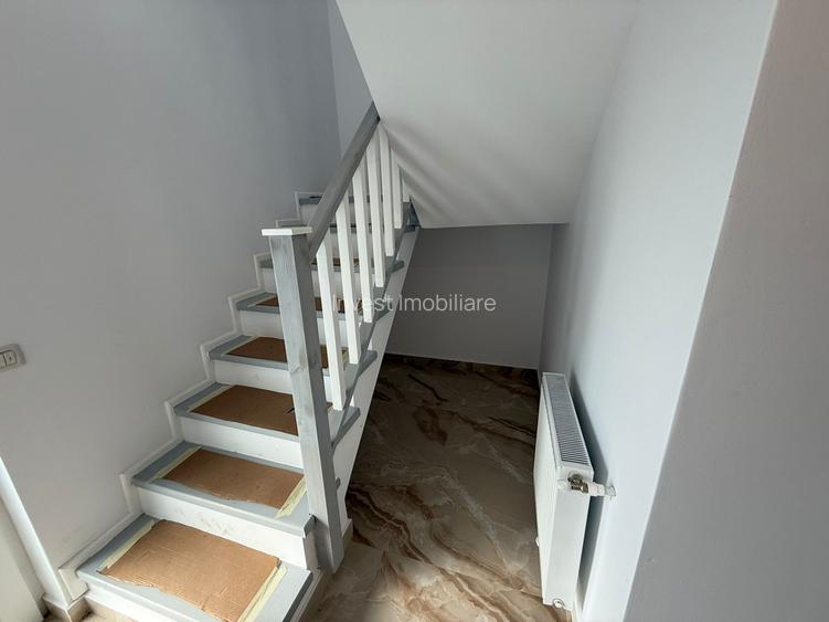 Casă individuală cu 4 camere! Dormitor la parter și 600mp teren! Comision 0% - 6