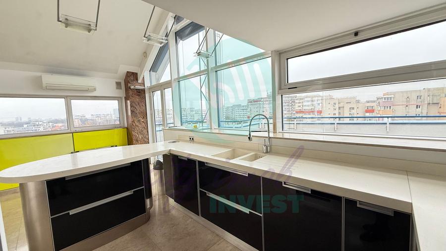 Penthouse Unic cu Terase de 100 mp