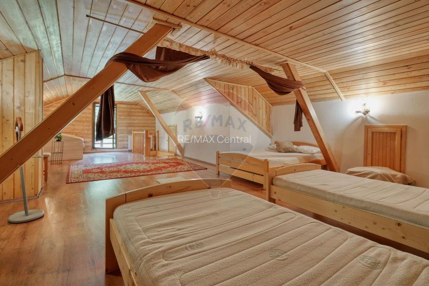 Casă din buștean rotund | 3.735 mp teren | La 30 km de Brașov - 29