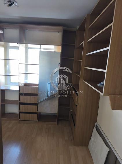 Apartament cu 4 camere ~ zona Brosteni ~ etaj 3din4 ~ 97mp utili ~ renovat ~