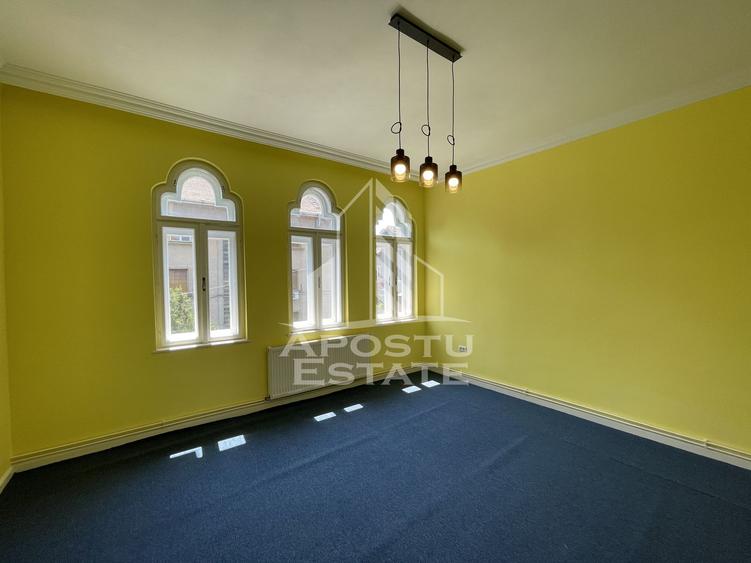 Spatiu pentru birouri, 4 incaperi, 108 mpu Centru/ Baile Neptun