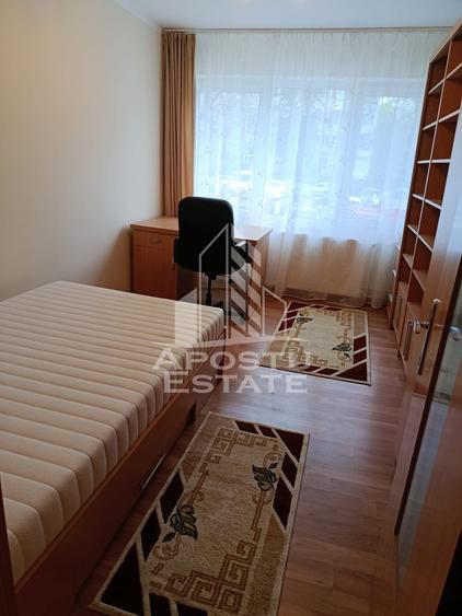 Apartament cu 3 camere de inchiriat, Zona Cetatii, Timisoara