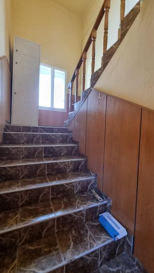 Parte de casa etaj 1 cu curte separata semicentral 87000