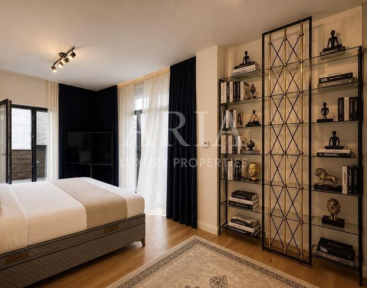 BELAIR LAKE - Penthouse duplex - LAKEFRONT -