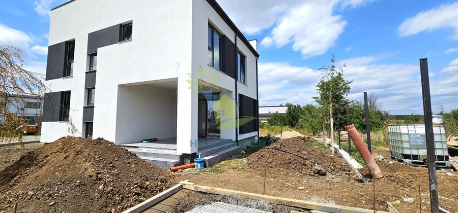 Vila noua superba, 4 camere, toate utilitatile, Balotesti