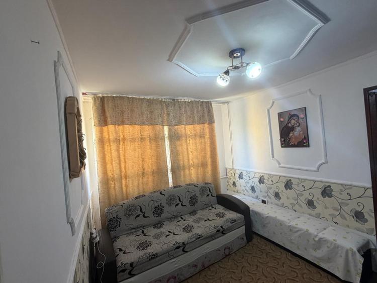 Apartament 3 camere, 39 mp, zona Piata Valea Rosie