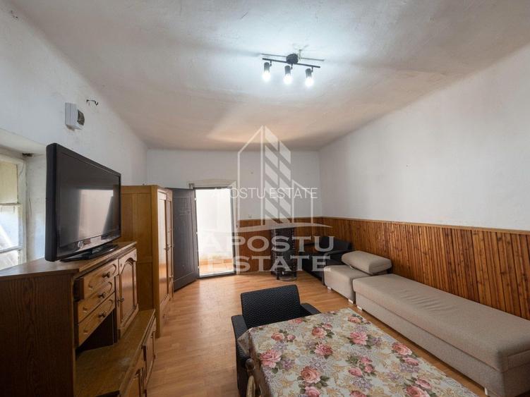 Casa de vanzare in Sandra, 5755 mp, teren, acoperis nou - 15