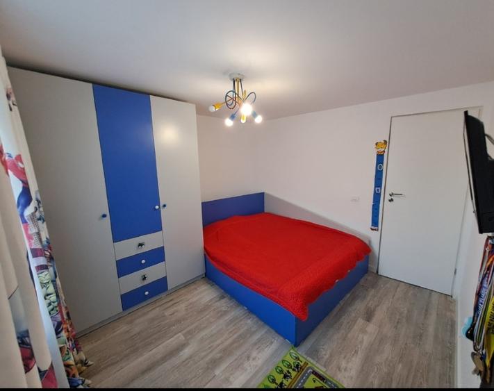Apartament 3 camere complet mobilat și utilat - etaj 2 - zona Petrom, Lidl
