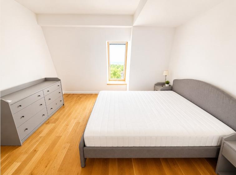 Apartament 4 camere tip duplex Sunset Lake Homes