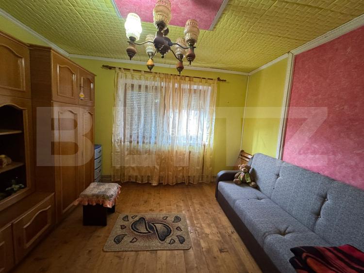 Vand casa cu 4 camere in Orastioara de Jos - 10