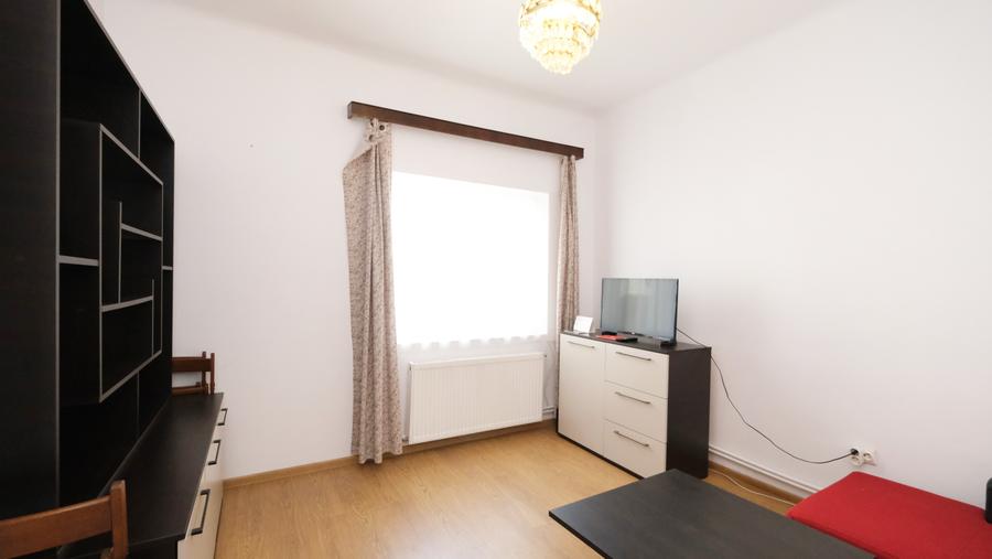 Oferta chirie 3 camere cu imbunatatiri in vila Dorobanti cu boxa si centrala