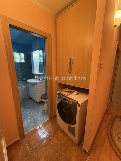 Apartament cu 3 camere, decomandat, 68 mp utili, etaj 1 - Girocului - 8