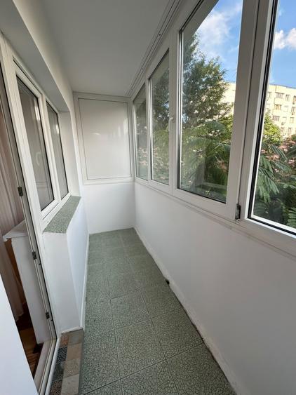Dristor - Metrou - 3 Camere - 2 Băi - Prima Chirie - Bloc Reabilitat